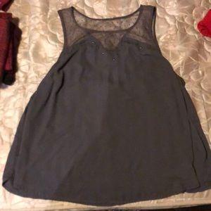 Torrid sleeveless shirt size 4